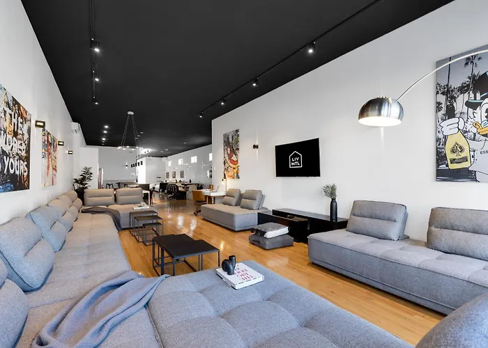 Liv Mtl Plaza Aparthotel Montreal